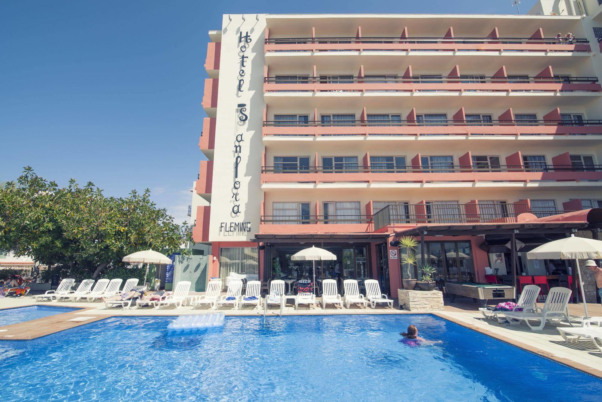 Azuline Hotel S'Anfora & Fleming (Adults Only) San Antonio  Exteriér fotografie